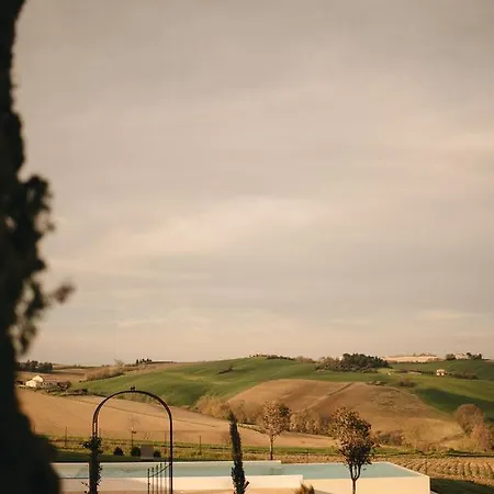 Bed & Breakfast Casale Tre Gelsi *